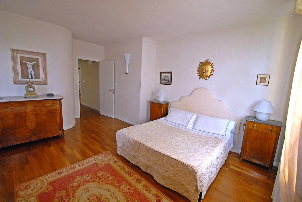 Villa Altar Bolano Стая снимка